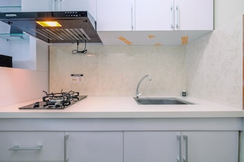 nice and comfy studio at springlake summarecon apartment