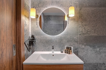 depiero hotel karakoy