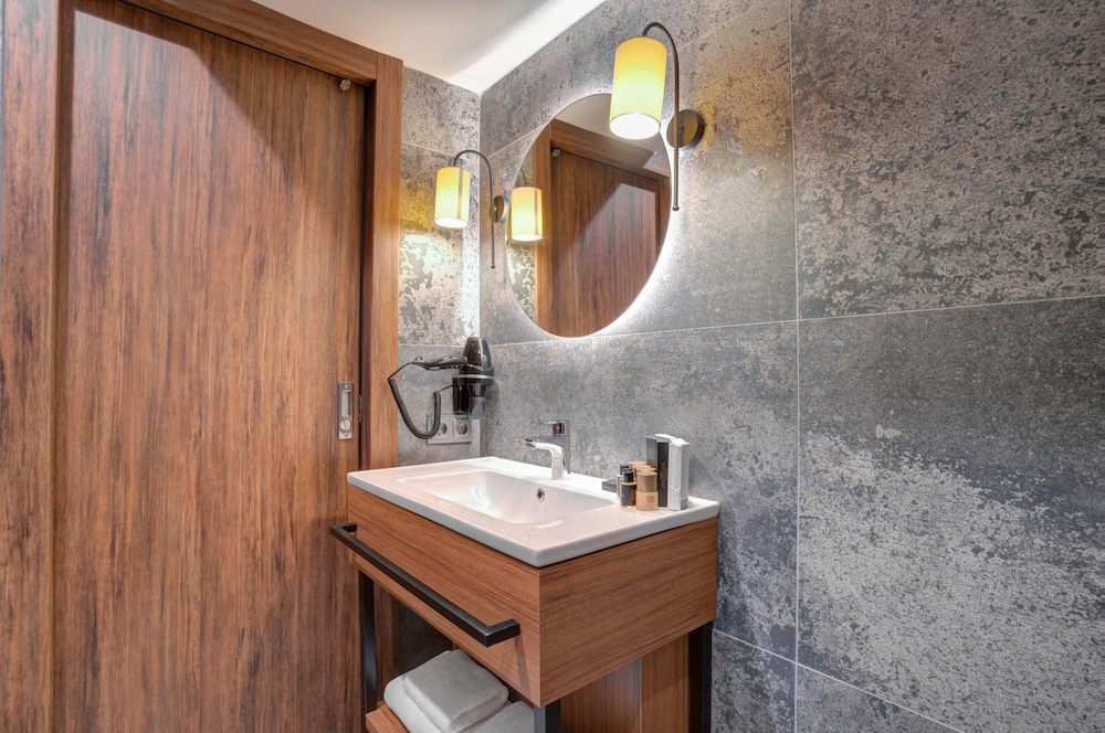 depiero hotel karakoy