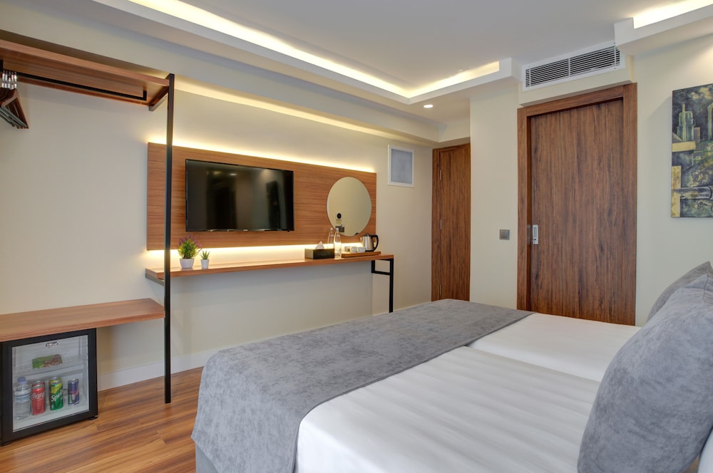 depiero hotel karakoy