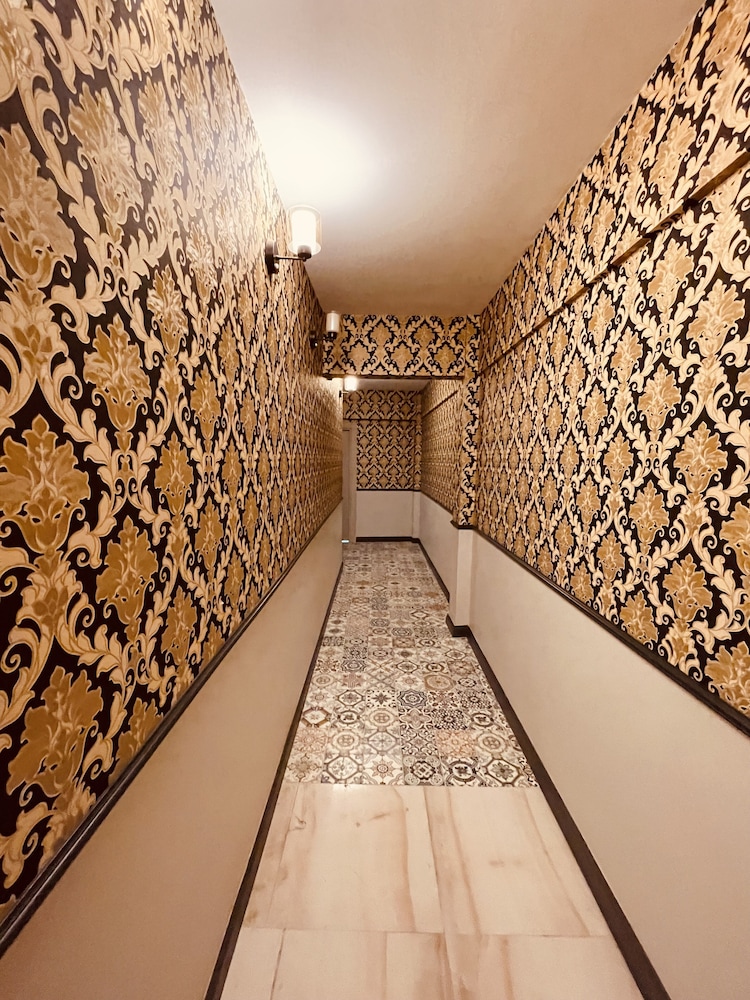 lumina boutique hotel