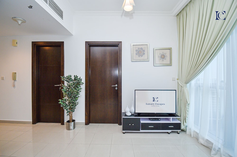 tms charming 1bed in dubai marina