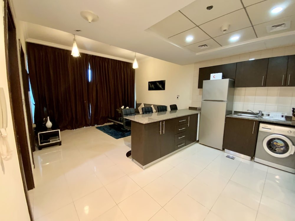 tms charming 1bed in dubai marina