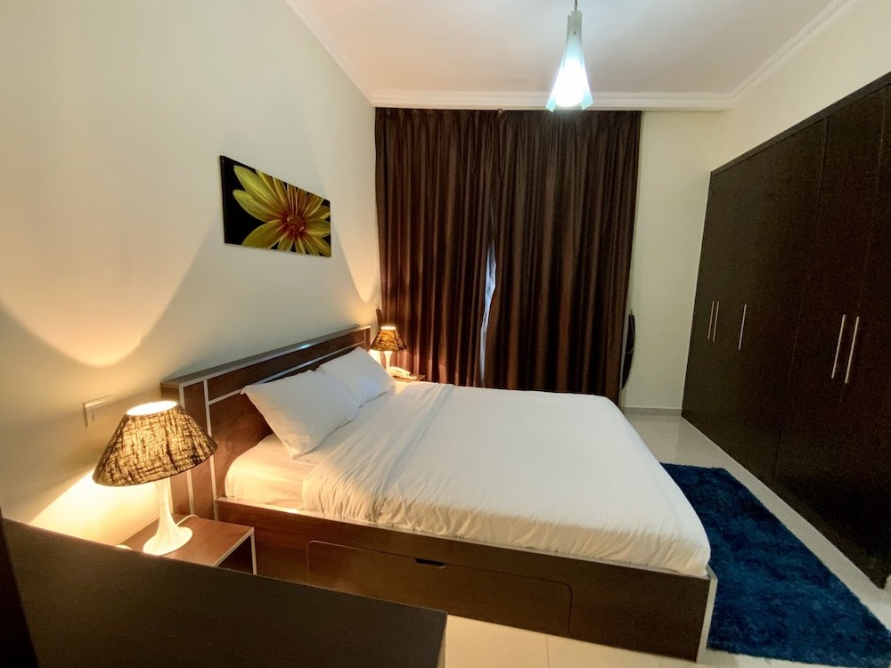 tms charming 1bed in dubai marina