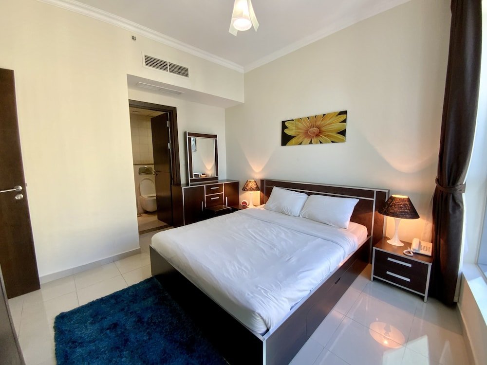 tms charming 1bed in dubai marina