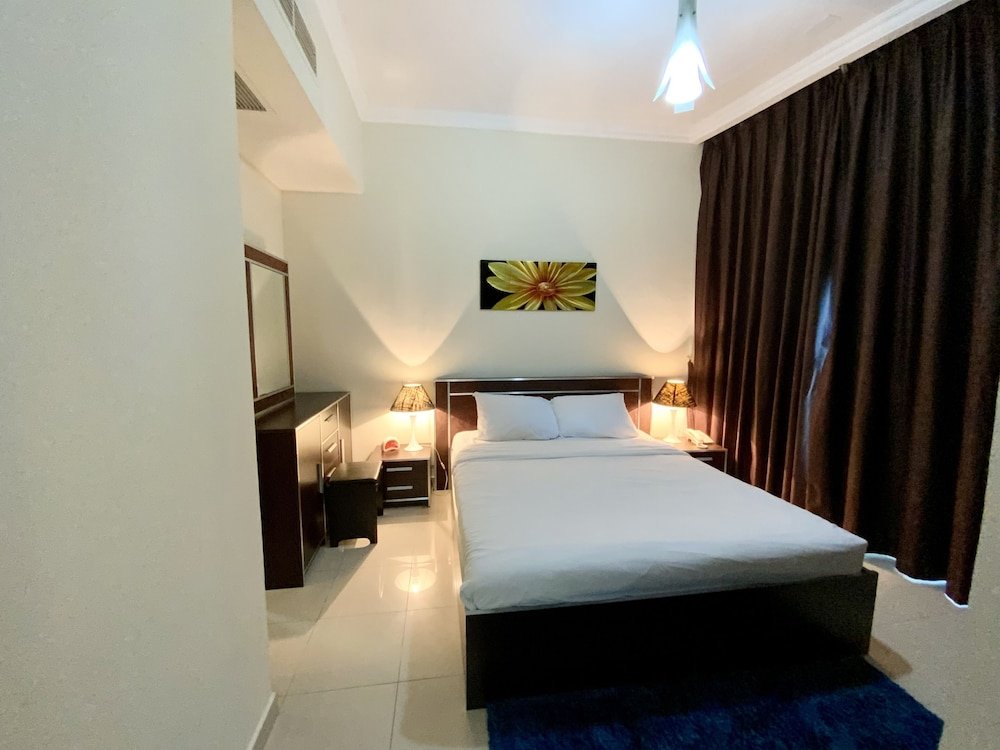 tms charming 1bed in dubai marina