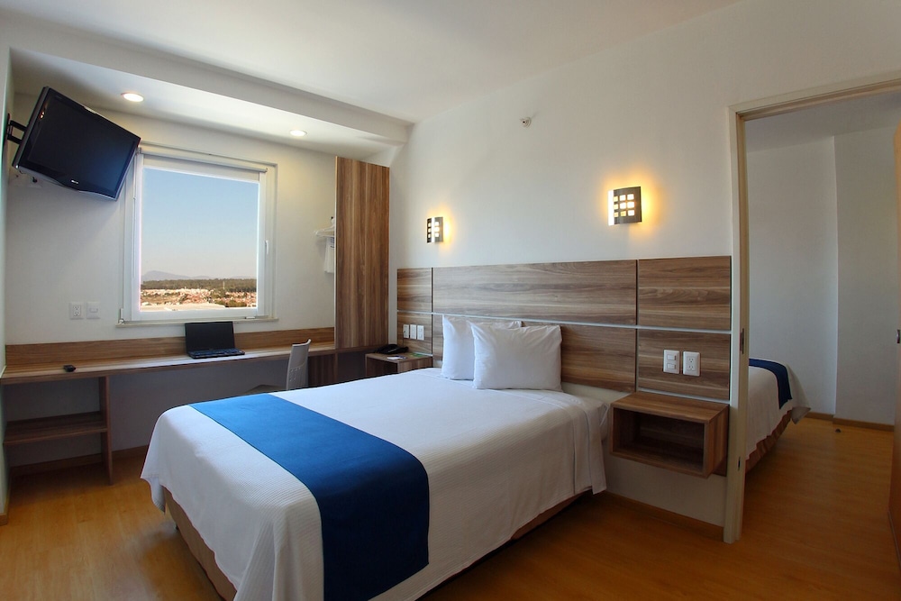 One Guadalajara Periferico Norte,Zapopan>>Guadalajara,3 star