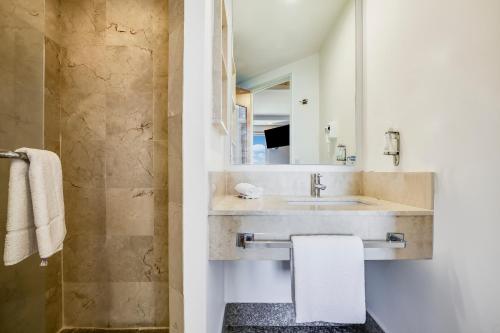 one guadalajara periferico norte