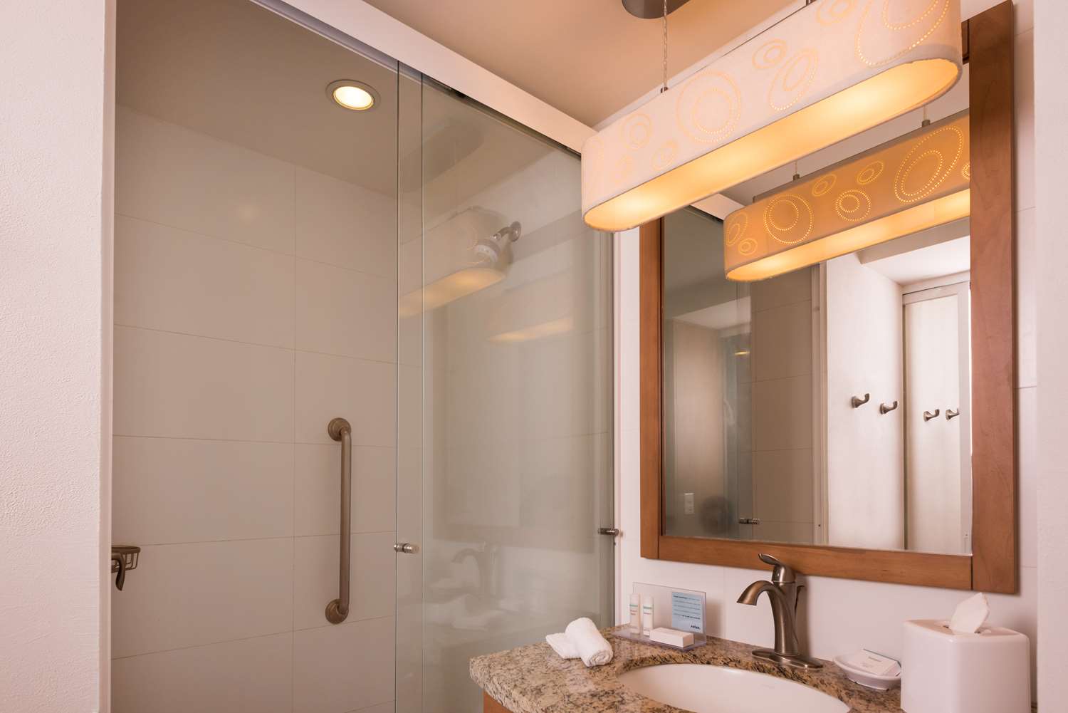 hampton inn by hilton guadalajara expo