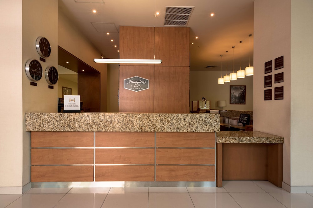 hampton inn by hilton guadalajara expo