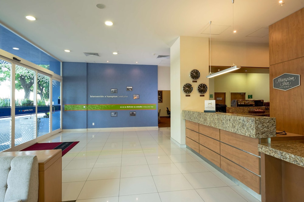 hampton inn by hilton guadalajara expo