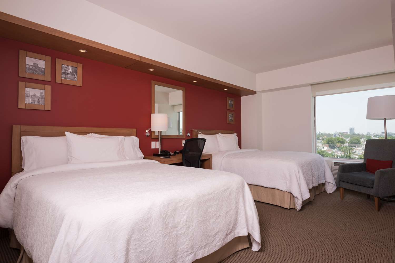 hampton inn by hilton guadalajara expo