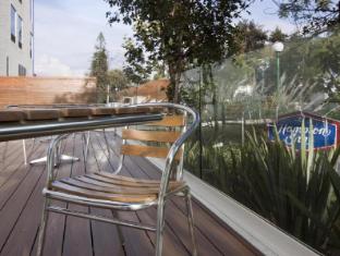 hampton inn by hilton guadalajara expo