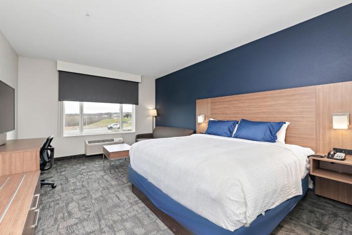 creekside hotel parkville