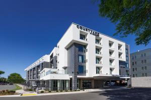 courtyard by marriott richmond scotts addition