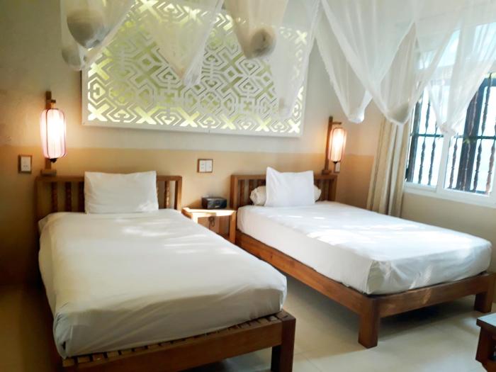 hoi an pho library hotel