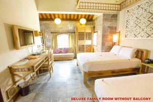 hoi an pho library hotel