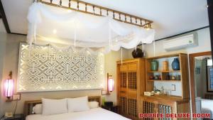 hoi an pho library hotel