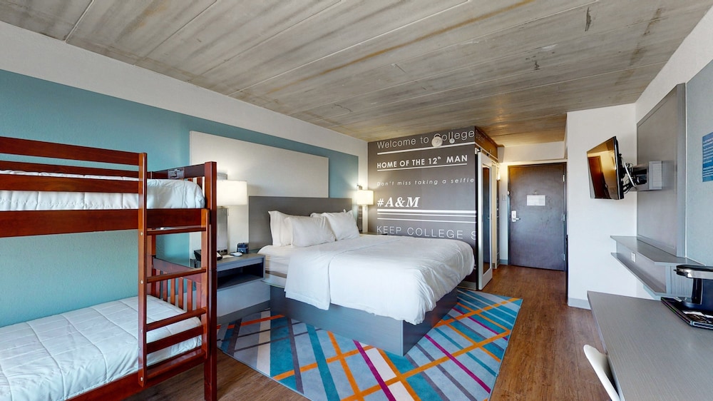 aggieland boutique hotel