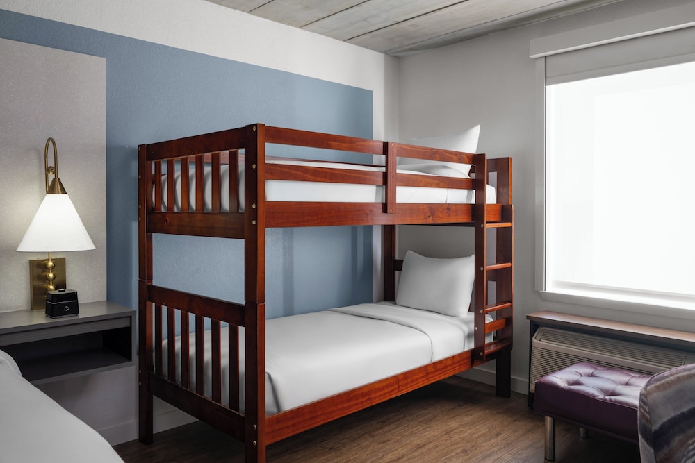 aggieland boutique hotel