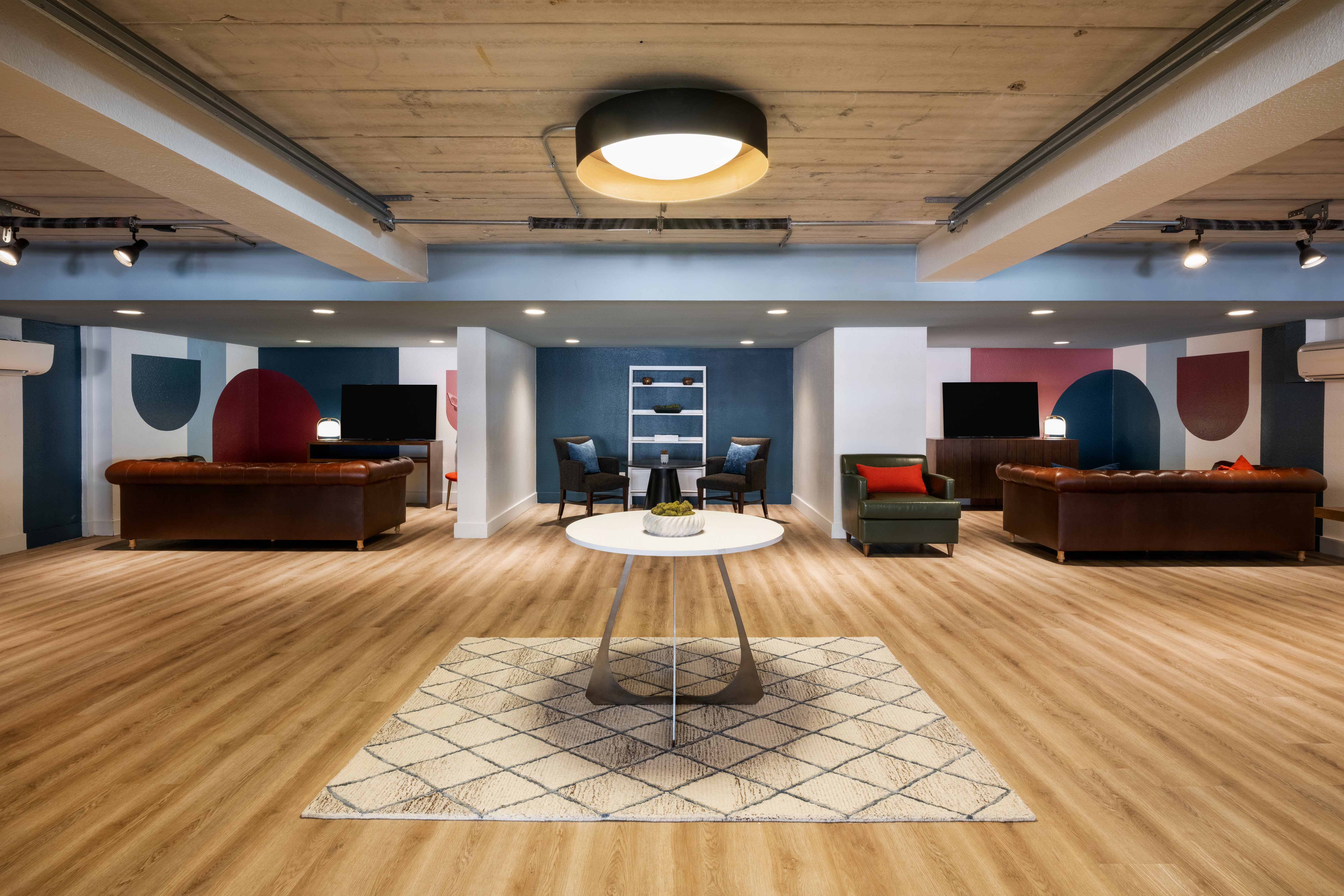 aggieland boutique hotel