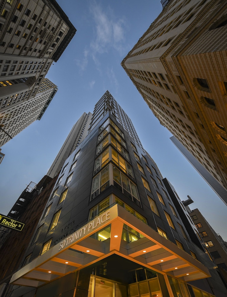 hotel indigo world trade center