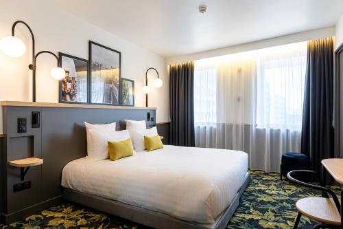 best western m treize paris asnieres