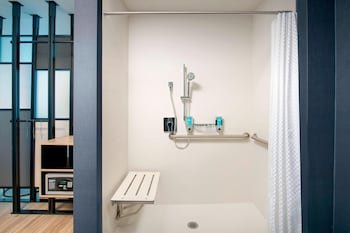 aloft dallas arlington