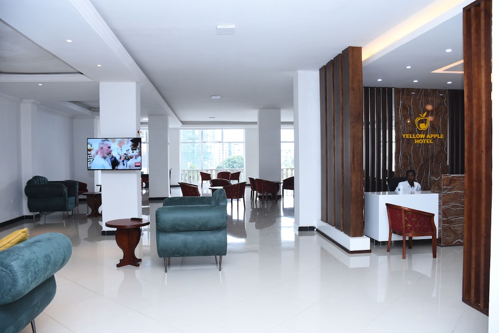 yellow apple hotel