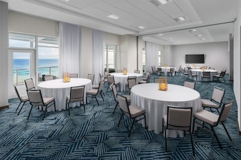 hyatt place panama city beach