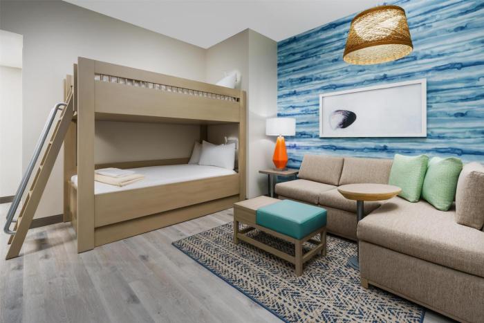 hyatt place panama city beach