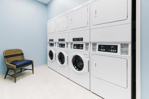 hyatt place panama city beach