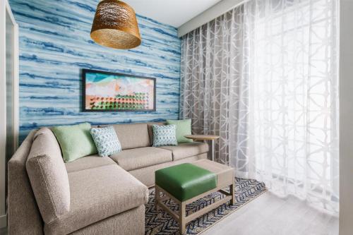 hyatt place panama city beach