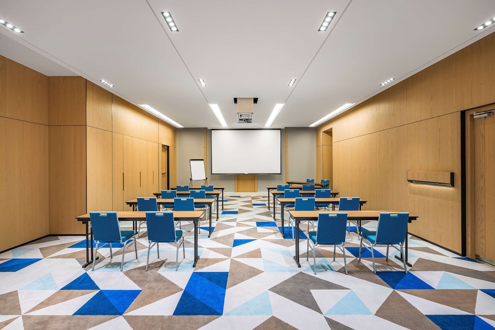 hyatt place new taipei city xinzhuang