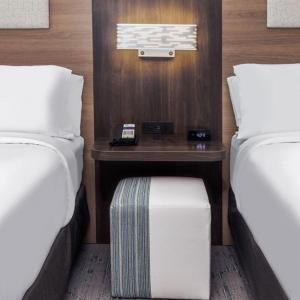 holiday inn exp sts houston sw rosenberg