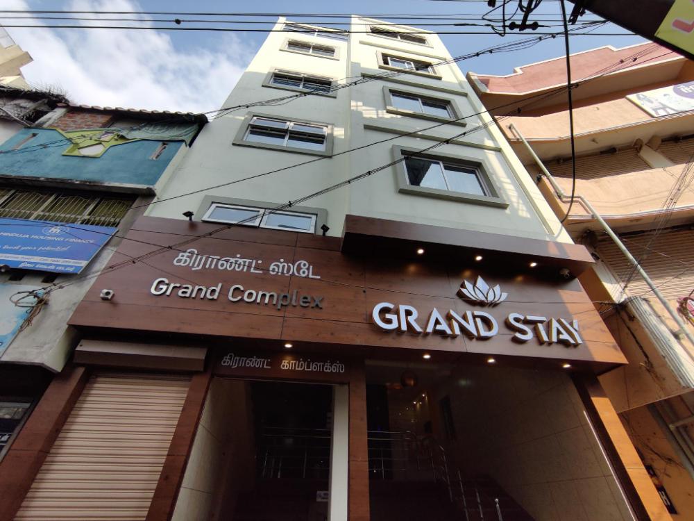 hotel grand stay