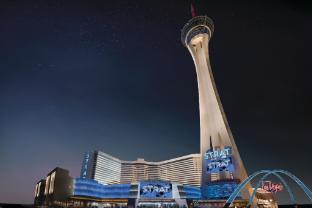 the strat hotel casino and skypod
