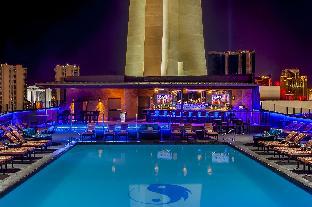 The Strat Hotel, Casino & Skypod,,3.5 star