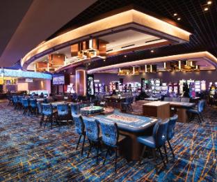 the strat hotel casino and skypod