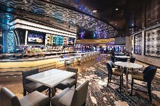 the strat hotel casino and skypod