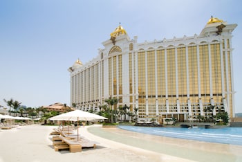 galaxy hotel