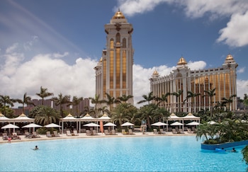 galaxy hotel