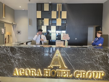 agora royal hotel