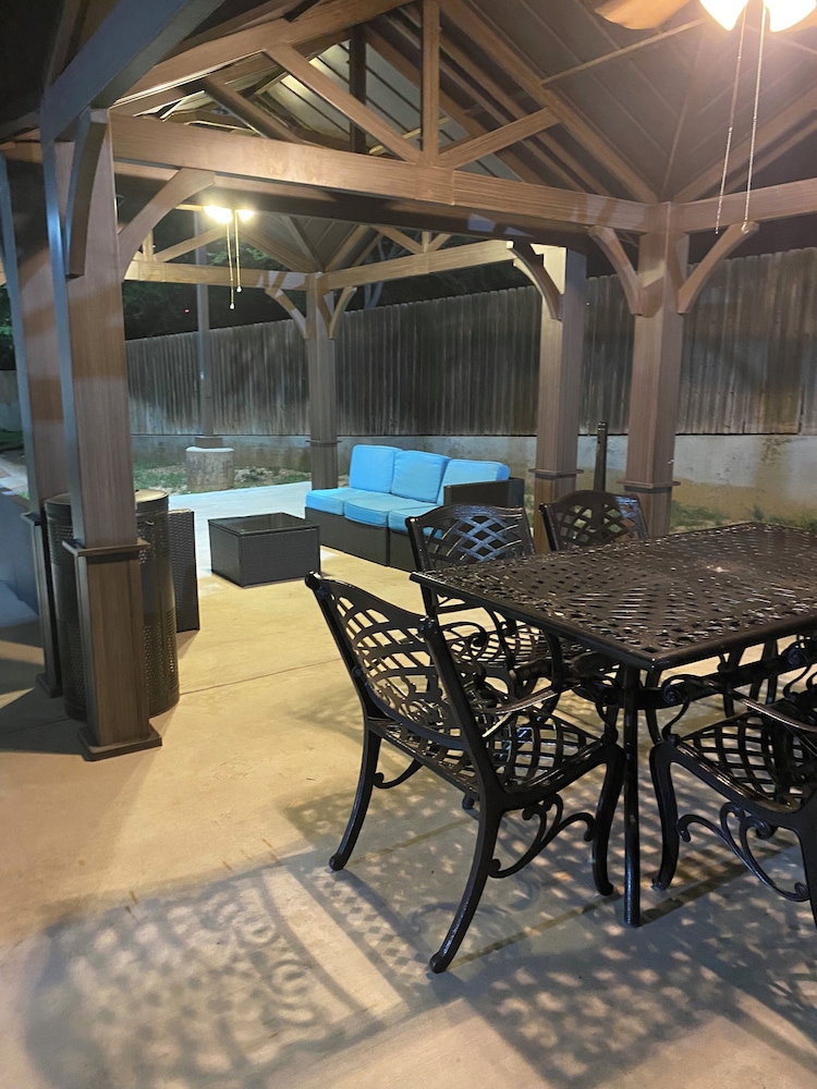 holiday inn express andsuites snyder by ihg