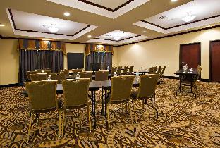 holiday inn express andsuites snyder by ihg