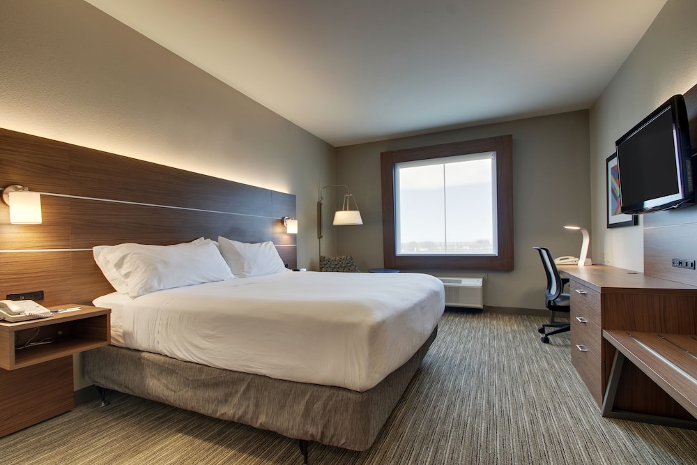 holiday inn express and suites vernon college area
