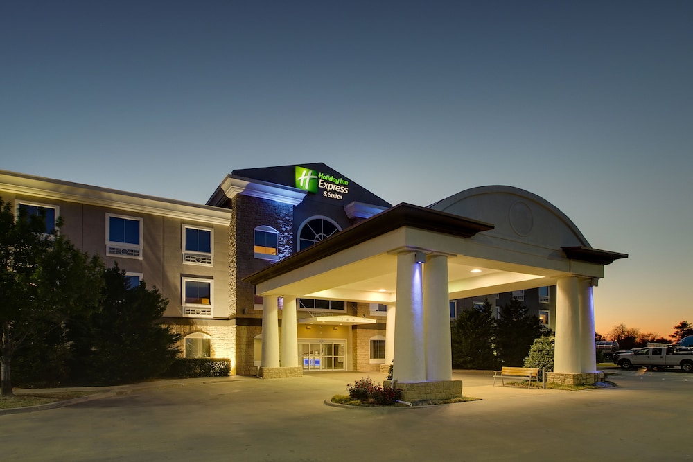 holiday inn express and suites vernon college area