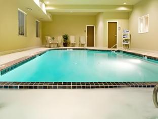 holiday inn express and suites vernon college area