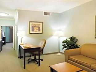 holiday inn express and suites vernon college area