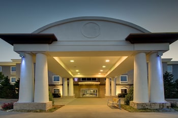 holiday inn express and suites vernon college area